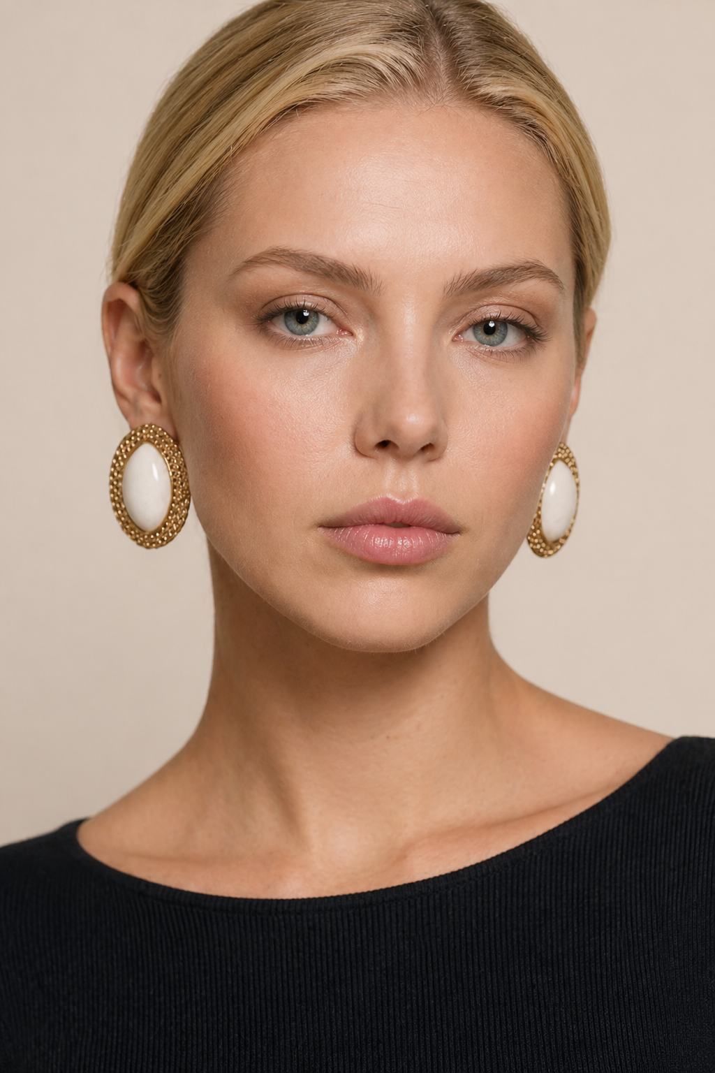 Women's Ellipse Earrings with Textured Gold Frame