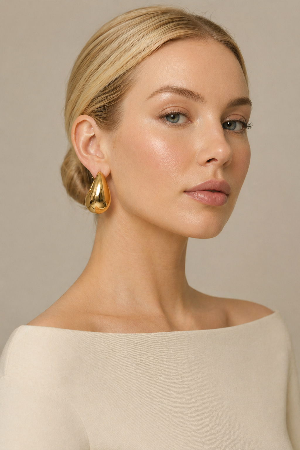 Women's Drop Earrings Glamour Statement Gold