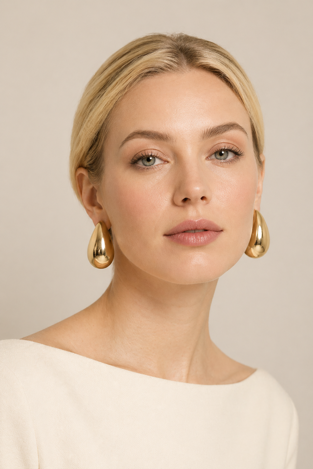 Women's Drop Earrings Glamour Statement Gold