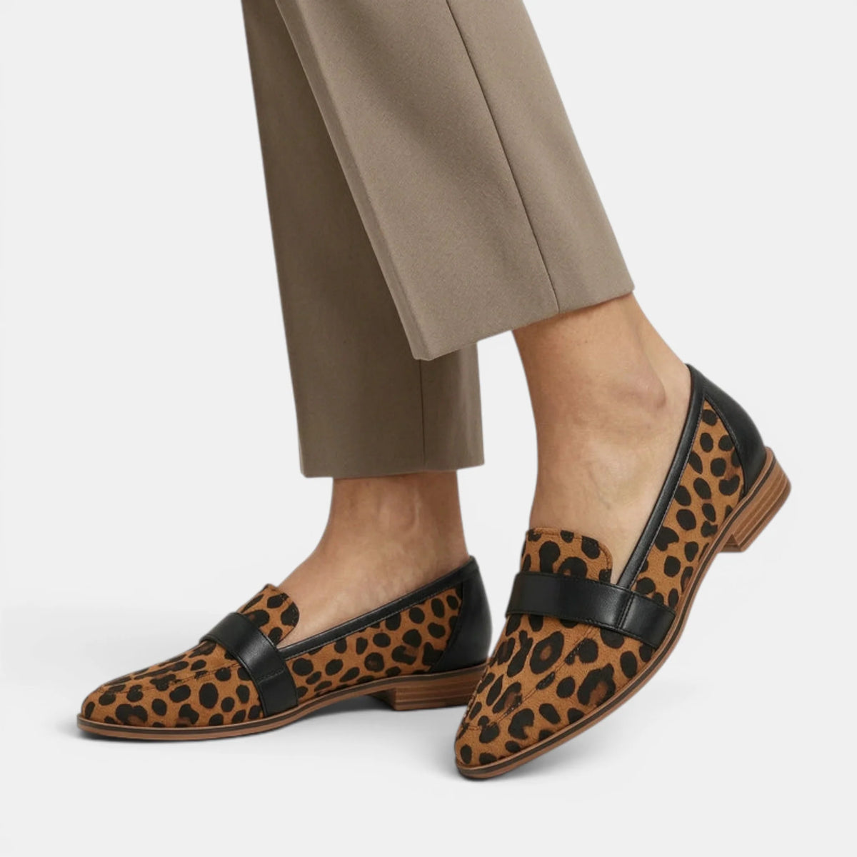 Women's Flat Loafers Pointed Toe Classic Style 1