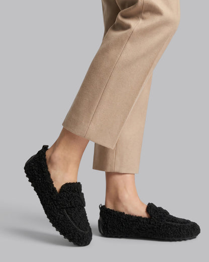Unisex Indoor Slippers Cozy Winter Design