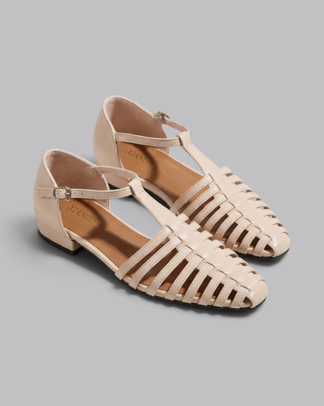 Women's Flat Sandals Strappy with Ankle Buckle