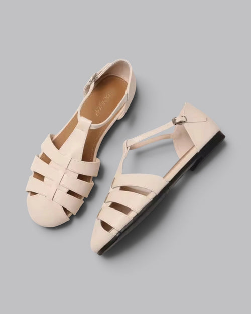 Women's Flat Sandals Strappy with Ankle Buckle