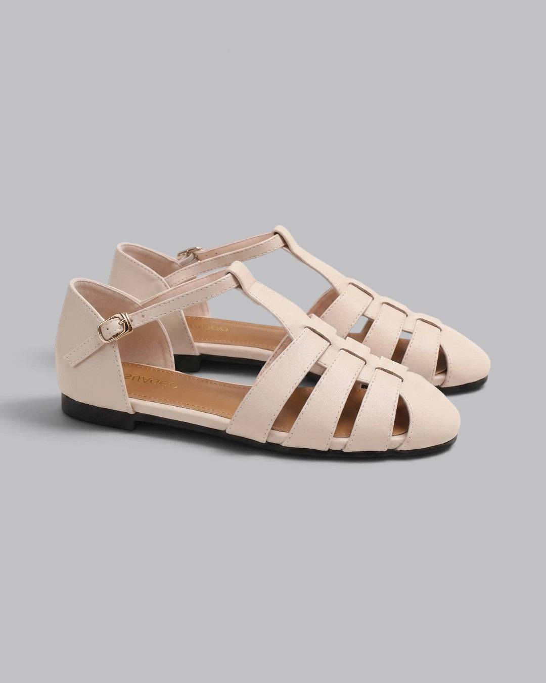 Women's Flat Sandals Strappy with Ankle Buckle