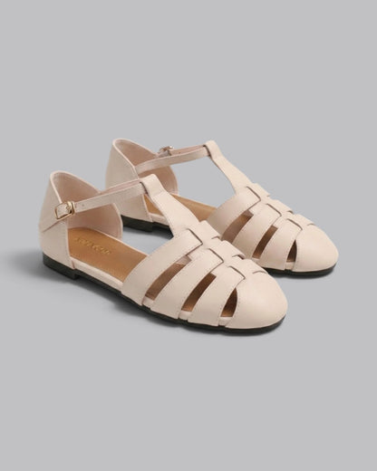 Women's Flat Sandals Strappy with Ankle Buckle